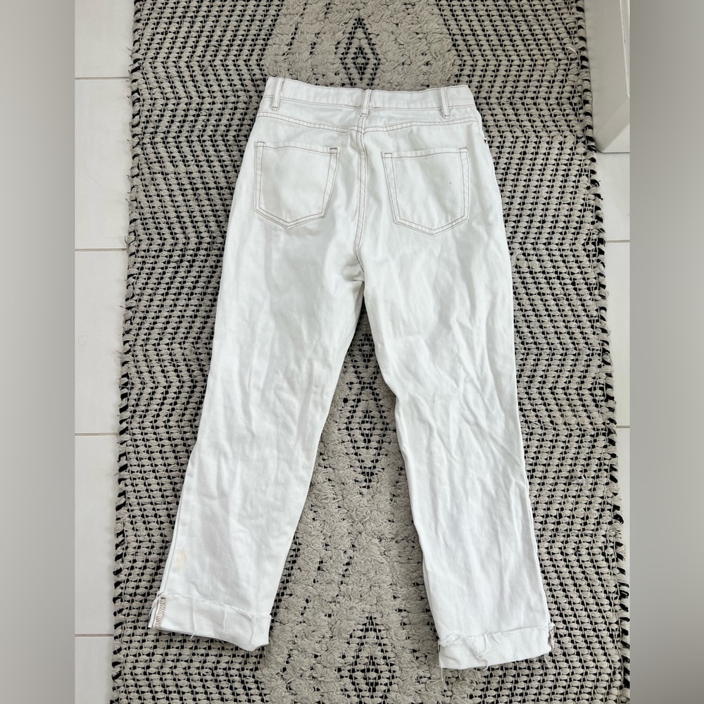 White pants size 25!! - Picture 2 of 4